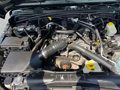 Used 2011 Jeep Wrangler Sport AWD/4WD image 13