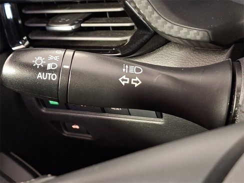 Used 2022 Nissan Sentra SV image 23