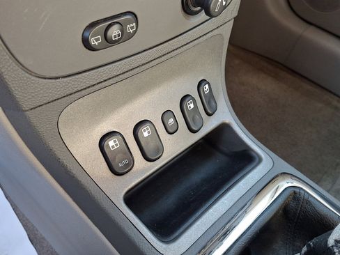 Used 2006 Chevrolet HHR LT w/ Preferred Equipment Group image 21