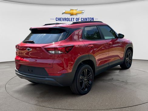 New 2026 Chevrolet TrailBlazer LT w/ Convenience Package FWD image 5
