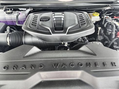 New 2026 Jeep Grand Wagoneer Summit AWD/4WD image 35
