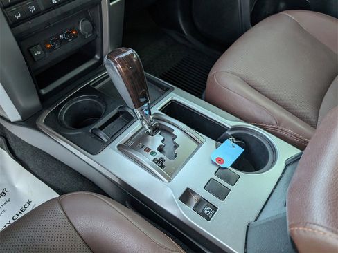 Used 2023 Toyota 4Runner Limited image 18