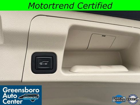 Used 2022 GMC Acadia Denali w/ Denali Technology Package AWD/4WD image 40