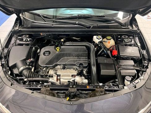 Used 2023 Chevrolet Malibu LT FWD image 29