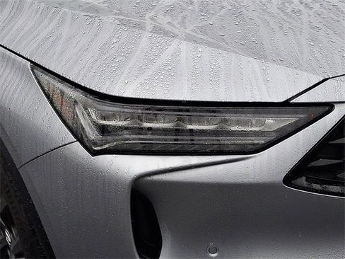 Used 2023 Acura MDX A-Spec image 9