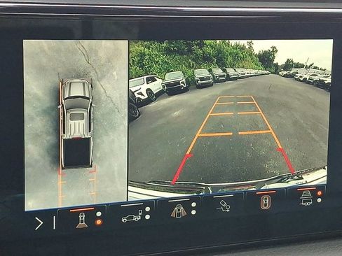 Used 2024 GMC Sierra 1500 Denali w/ Technology Package AWD/4WD image 20