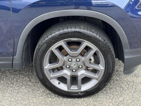 Used 2023 Honda Passport EX-L image 6
