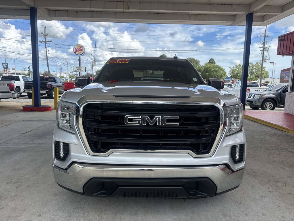 Used 2020 GMC Sierra 1500 2WD Crew Cab w/ Sierra Value Package image 2