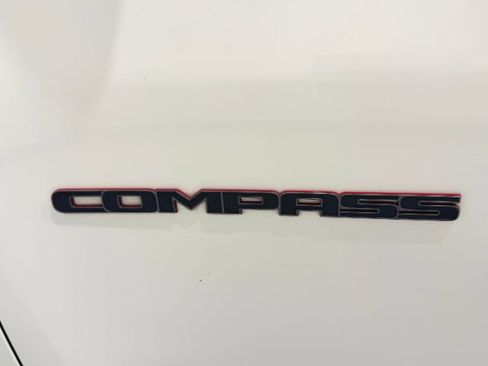 Used 2021 Jeep Compass Trailhawk image 12