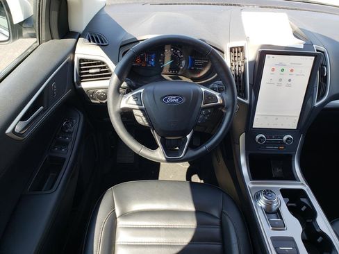 Used 2023 Ford Edge SEL w/ Convenience Package AWD/4WD image 13