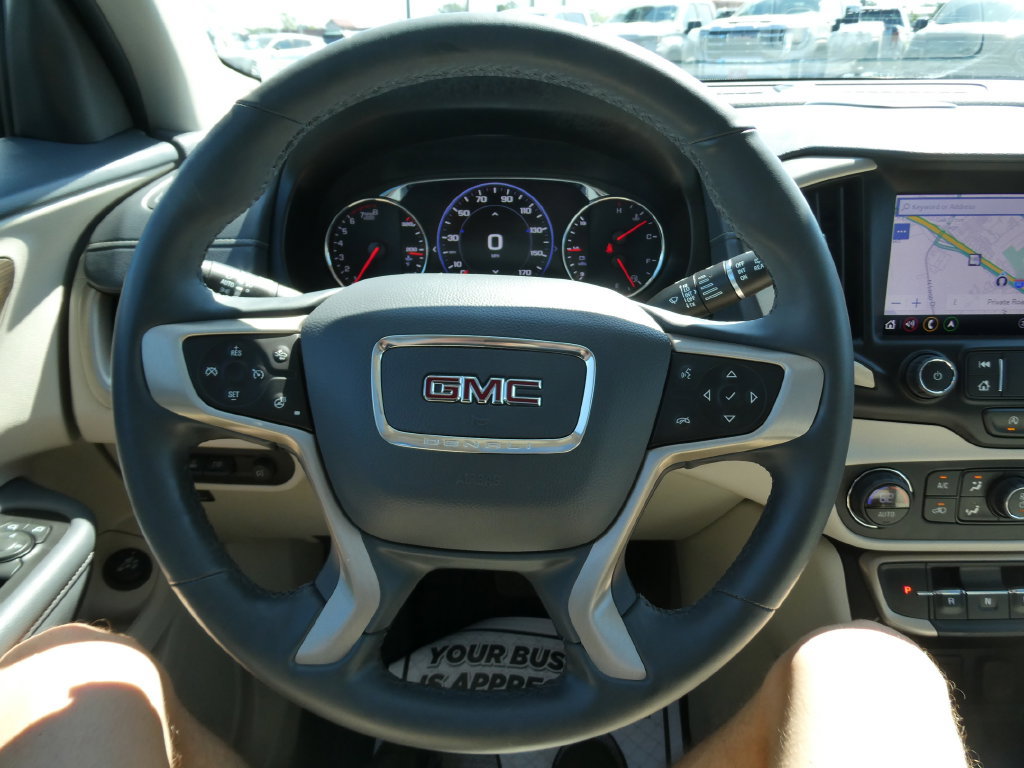 Certified 2024 GMC Terrain Denali w/ Denali Premium Package AWD/4WD image 37