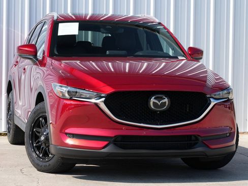 Used 2019 MAZDA CX-5 Signature image 2
