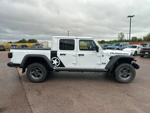 Used 2023 Jeep Gladiator Rubicon w/ LED Lighting Group AWD/4WD image 33