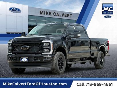 New 2026 Ford F350 Lariat w/ Black Appearance Package