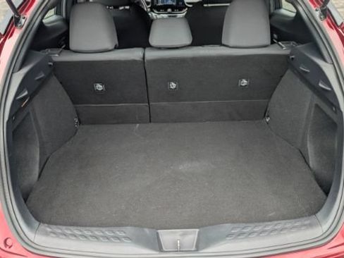 Used 2018 Toyota C-HR XLE FWD image 13