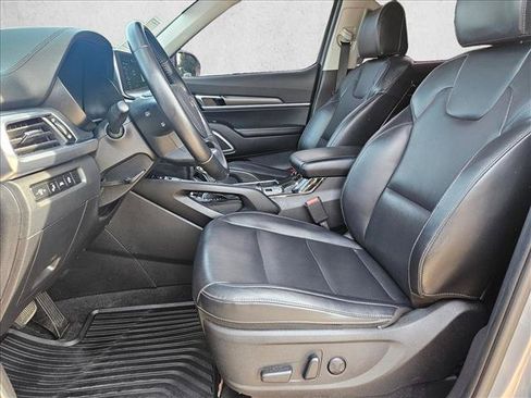 Used 2022 Kia Telluride S FWD image 17