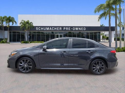 Used 2024 Toyota Corolla SE FWD image 4
