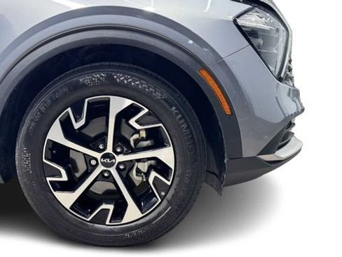 Used 2024 Kia Sportage EX FWD image 8