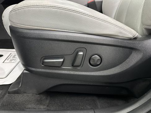 Used 2022 Hyundai Palisade SEL w/ Premium Package AWD/4WD image 10