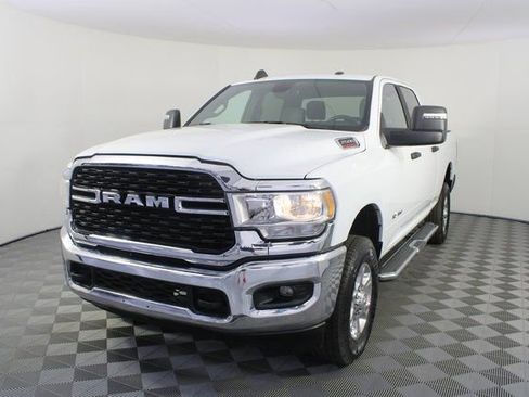 Used 2024 RAM 2500 Big Horn w/ Bed Utility Group image 20