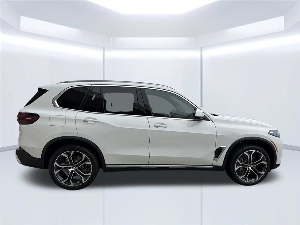 New 2026 BMW X5 sDrive40i w/ Climate Comfort Package RWD image 7