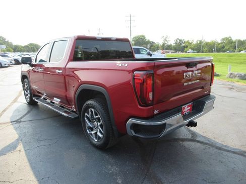 Certified 2023 GMC Sierra 1500 SLT w/ SLT Premium Package AWD/4WD image 9