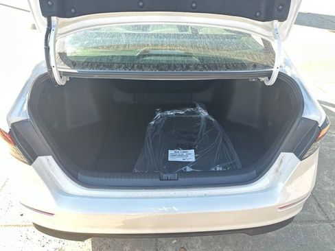 New 2026 Honda Accord LX image 23