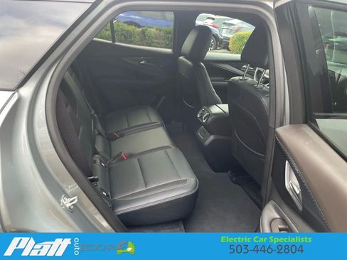 Used 2024 Chevrolet Blazer EV LT AWD/4WD image 43