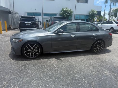 Used 2024 Mercedes-Benz C 300 Sedan image 4