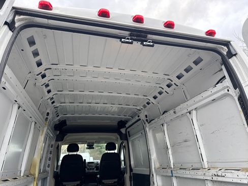 Used 2017 RAM ProMaster 2500 image 8