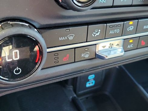 Used 2025 Ford Bronco Big Bend image 11