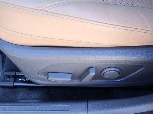 Used 2023 Hyundai Sonata Limited w/ Cargo Package FWD image 33