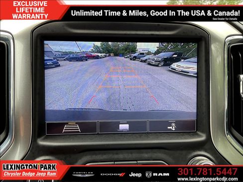 Used 2020 Chevrolet Silverado 1500 LTZ w/ LTZ Premium Package AWD/4WD image 15
