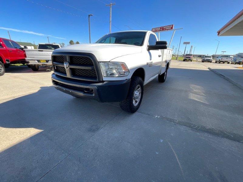 Used 2017 RAM 3500 Tradesman AWD/4WD image 4