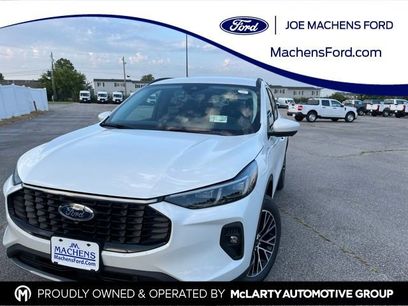 New 2025 Ford Escape SE