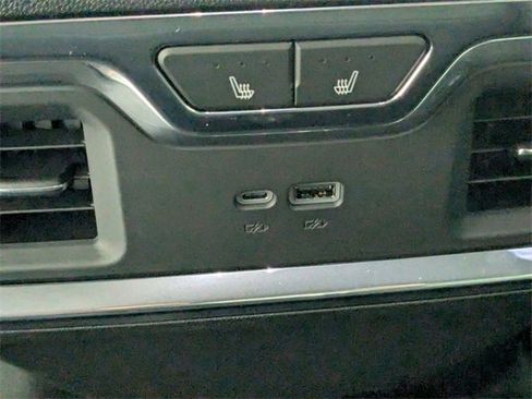 Used 2024 GMC Sierra 1500 Denali image 28