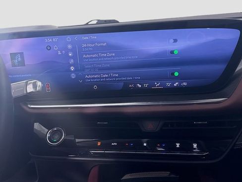 Used 2025 Buick Envision Sport Touring image 15