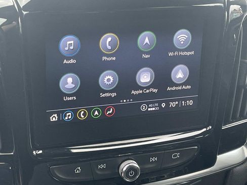 Used 2023 Chevrolet Traverse LT w/ LT Premium Package image 21