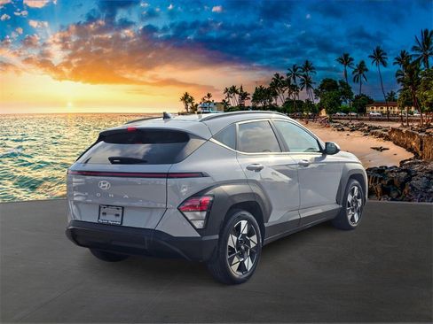 Used 2024 Hyundai Kona SEL w/ Convenience Package image 5