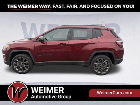 Used 2021 Jeep Compass Latitude w/ Sun and Sound Group AWD/4WD image 6