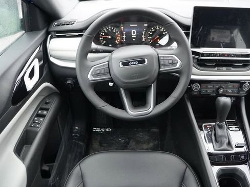 New 2026 Jeep Compass Limited image 12