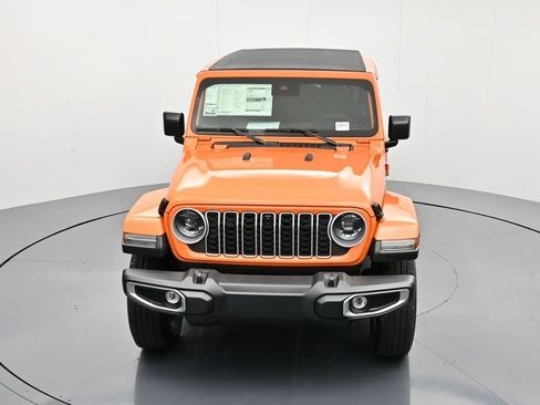 New 2025 Jeep Wrangler Unlimited Sahara image 31