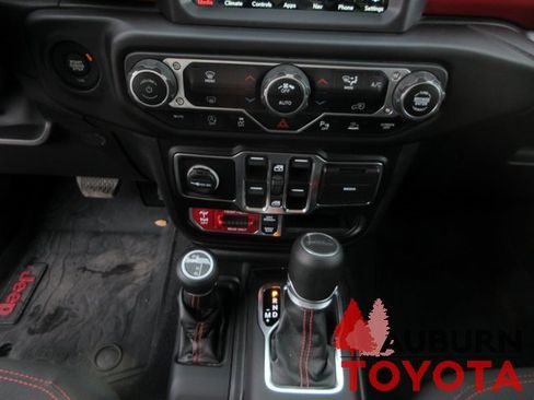 Used 2020 Jeep Gladiator Rubicon image 19