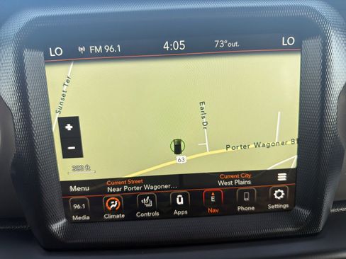 Used 2023 Jeep Gladiator Sport image 15