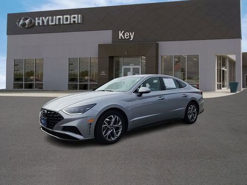 Certified 2023 Hyundai Sonata SEL w/ Cargo Package image 6