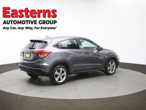 Used 2017 Honda HR-V EX image 41