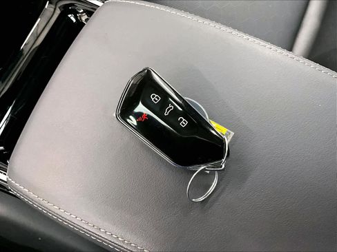 Used 2023 Volkswagen ID.4 Pro S image 14