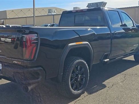 New 2026 GMC Sierra 2500 AT4 w/ AT4 Premium Plus Package image 8