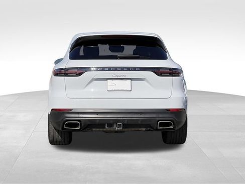 Used 2022 Porsche Cayenne AWD/4WD image 4