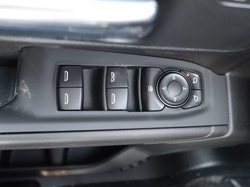 New 2026 Chevrolet Silverado 1500 Custom AWD/4WD image 15